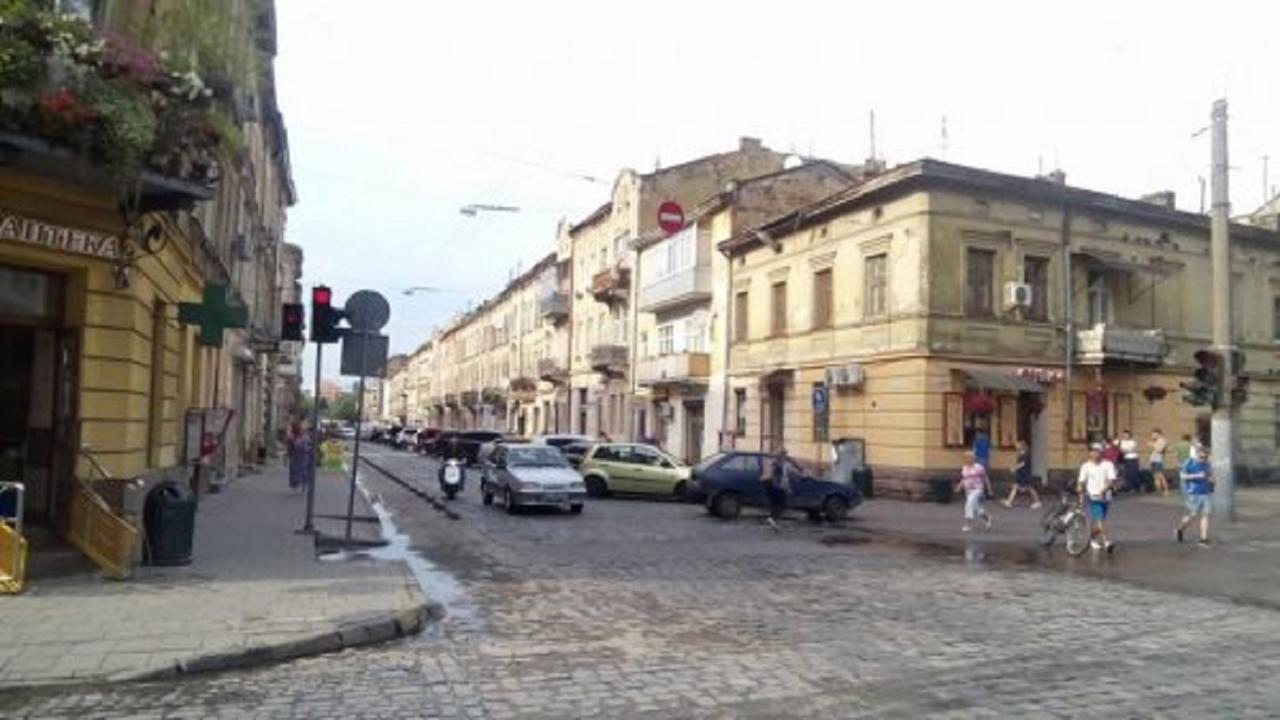 Віп Квартира Вулиця Куліша 13 Біля Форуму Недалеко Малевичу Λβιβ Εξωτερικό φωτογραφία